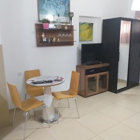 Guest House Orlihome ไฮฟา ภายนอก รูปภาพ