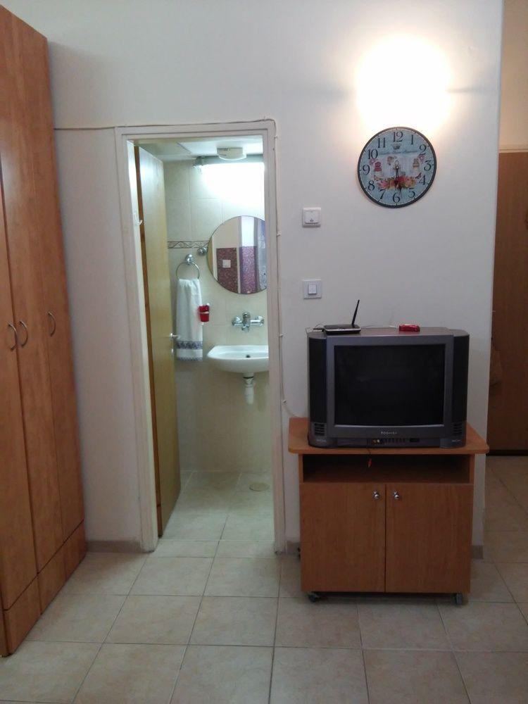 Guest House Orlihome ไฮฟา ภายนอก รูปภาพ